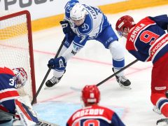 Итоги 3 октября КХЛ: восьмая победа ЦСКА, 6:5 в Петербурге и 0:6 в дебюте Гусева