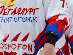 День отца, Доброматч и куклы-интервьюеры: тематические матчи клубов КХЛ